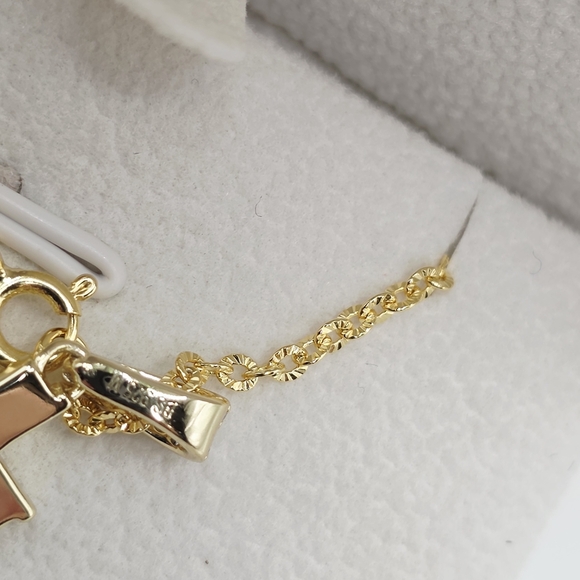 ✝️Moissanite Diamond Cross Pendant Necklace – 18K Gold Over S925 Silver - Picture 4 of 5